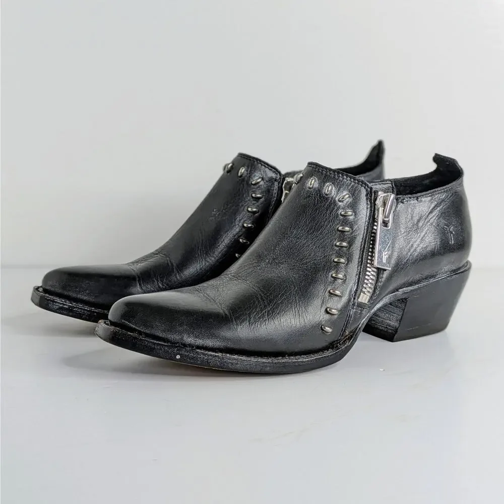 Frye Sacha Shooties 6 Black Leather Silver Stud Ankle Boots Heritage Style - Picture 16 of 16